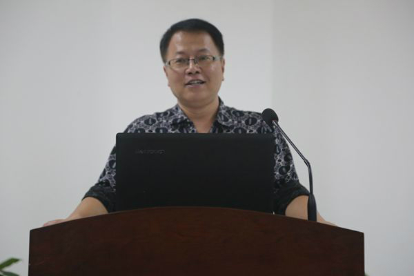 陕西理工大学继续教育学院院长周珸作报告_副本 陕西理工大学继续教育学院院长周珸作报告_副本