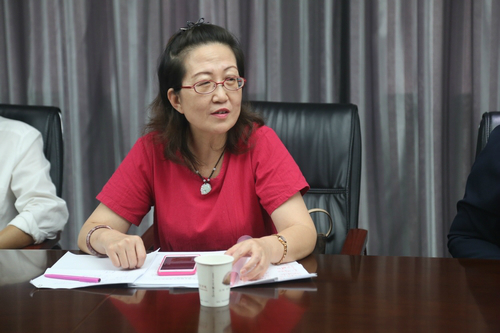 周奔波教授讲话.JPG 周奔波教授讲话.JPG