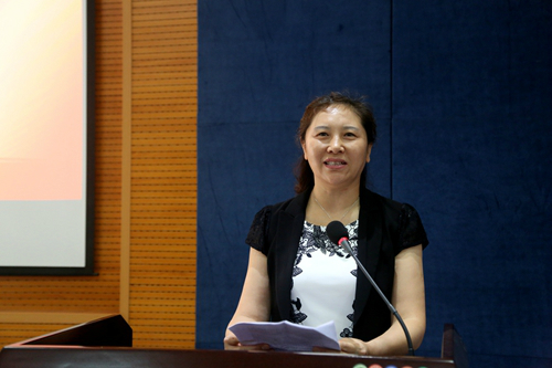陕西省机关事务管理局副局长石憬玫讲话.JPG 陕西省机关事务管理局副局长石憬玫讲话.JPG