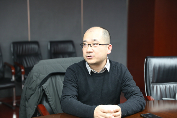 樊荣副院长主持会议.JPG 樊荣副院长主持会议.JPG